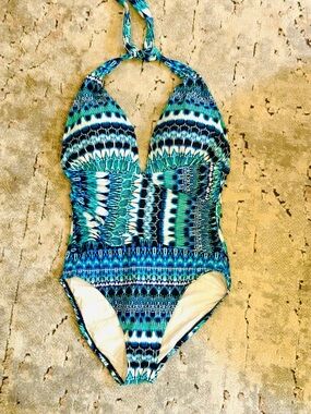 La Blanca Blue & Teal Patterned One-Piece Halter Swimsuit 🍒🍒🍒🍒🍒